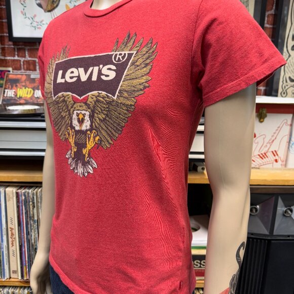 Levi's San Francisco Eagle red t-shirt size S - Picture 5 of 7